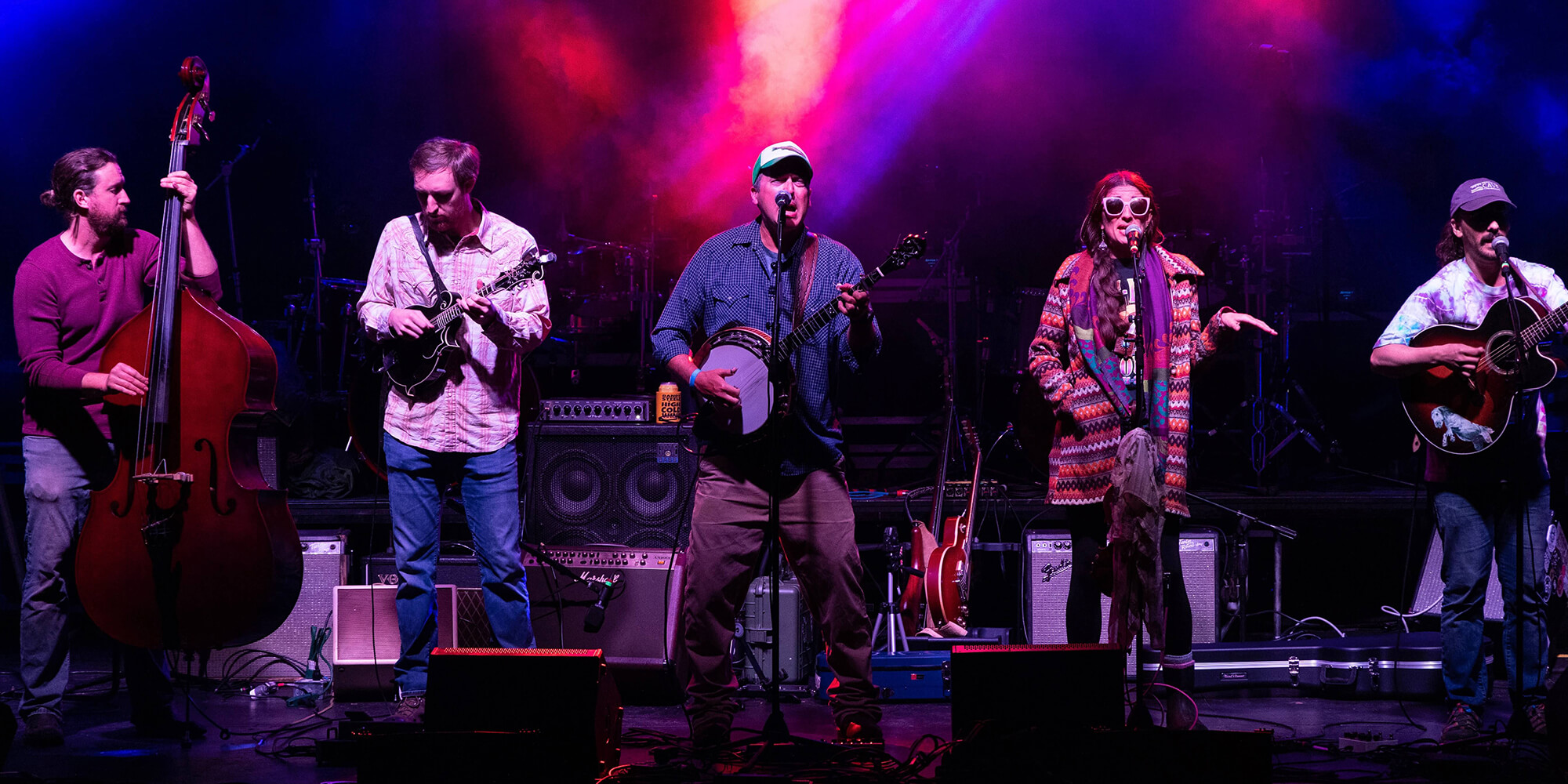 steele_hcww_fullband_creditzoebews (1)